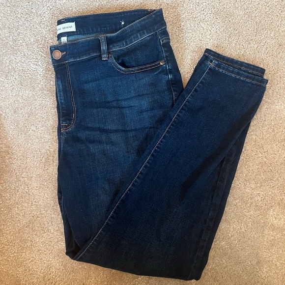 Lane Bryant Denim - NWOT Lane Bryant Signature Fit Skinny Jean - Rinse Dark
Wash 22L